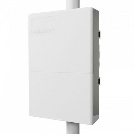 Фото Mikrotik netFiber 9 outdoor switch