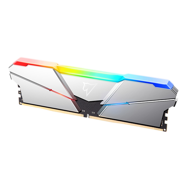 Фото Netac Shadow RGB 32GB (2x16GB) DDR5-5600 (PC5-44800) C40 40-40-40-77 1.2V XMP Dual DIMM Kit Silver