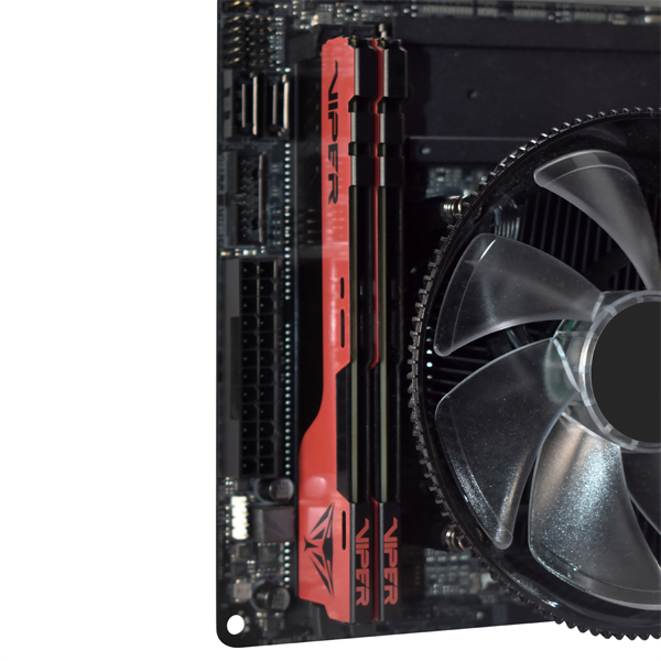 Фото Patriot Viper ELITE II DDR4 DIMM 8GB 3200MHz SINGLE 1*8GB CL18 18-22-22-42 1.35V