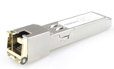 OSNOVO SFP-TP-RJ45(1G)-I Медный SFP модуль Gigabit Ethernet с разъемом RJ45. Скорость 1000 Мбит/с. Интерфейс: SERDES. Расстояние передачи - до 100 м. Размеры (ШхВхГ): 13,8x13,7x68мм. Вес: 0,03кг. Раб