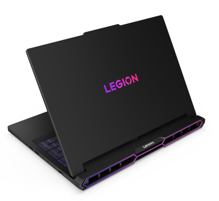 Фото Lenovo Legion Pro 7 16IAX10H 16" WQXGA (2560x1600) OLED 500N 240Hz, Ultra 9 275HX, 2x32GB DDR5-6400, 1TB SSD M.2, NVIDIA RTX 5090 24GB GDDR7, WiFi7,BT, 5.0MP Cam, 80Wh, 400W Slim Tip, Win 11 Home, 1Y