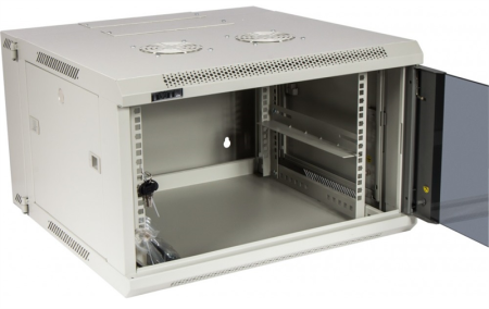 Фото Шкаф настенный серии Pro, 3-секционный, 22U 600x600, стеклянная дверь