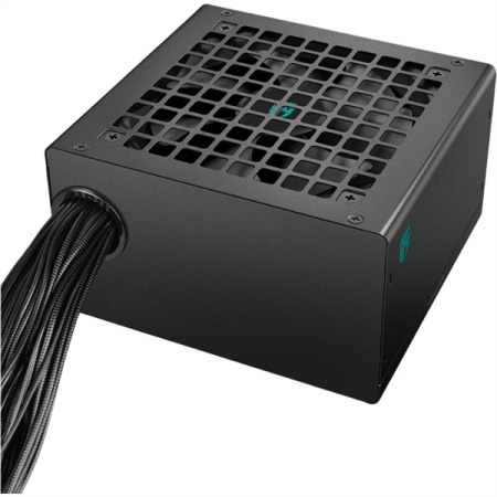 Фото Deepcool GAMERSTORM PN750D (ATX 3.1, 750W, PWM 120mm fan, Active PFC, 80+ GOLD, Gen5 PCIe) RET (R-PN750D-FC0B-WGEU-V2)