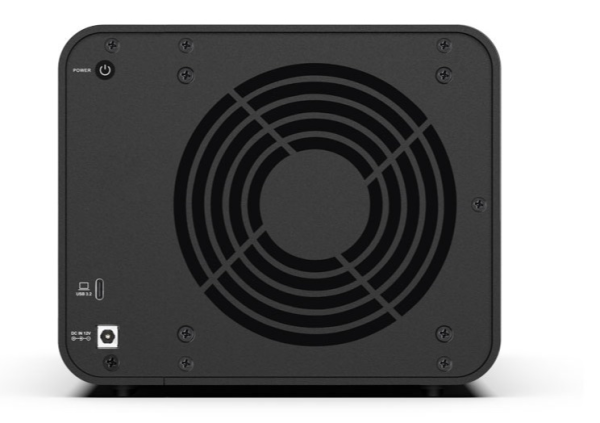 Фото TerraMaster D4-320 DAS tower/JBOD,RAID0,1/up to 4 SATA(3,5' or 2,5')/1xUSB3.1 Type-C gen2/1xPS/1YW