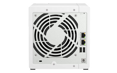 Фото QNAP CHANNEL QC 2GhzCPU/4Gb/upto 4HDD, upto 12 with TL-D800C/SATA(3,5'')/ 1xUSB3.2 2xUSB2.0/1x1GbE 1x2,5GbE/iSCSI/1xPS/2YW D4 (REV. C)