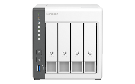 Фото QNAP CHANNEL QC 2GhzCPU/4Gb/upto 4HDD, upto 12 with TL-D800C/SATA(3,5'')/ 1xUSB3.2 2xUSB2.0/1x1GbE 1x2,5GbE/iSCSI/1xPS/2YW D4 (REV. C)
