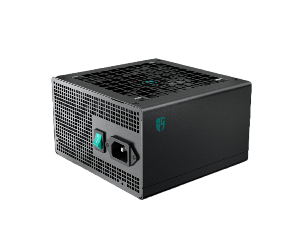 Фото Deepcool GAMERSTORM PK700D (ATX 2.4, 700W, PWM 120mm fan, Active PFC+DC to DC, 80+ BRONZE) RET (R-PK700D-FA0B-WGEU)