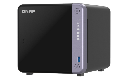 Фото QNAP SMB QC 2GhzCPU/4Gb/upto 4HDD, up to 20 with TL-D1600S/SATA(3,5" 2,5")/ 2xUSB3.2/1xHDMI/1xExp.slot/2x2,5Gb 2x10Gb(SFP+)/iSCSI/1xPS/2YW