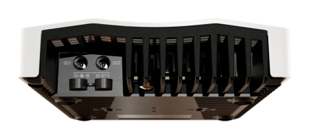 Фото MikroTik CRS304-4XG-IN 4x10G Ethernet