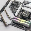 Фото ADATA LANCER RGB DDR5 DIMM 32GB 6400MHz 2*16GB 32-39-39 1.4V WHITE DUAL COLOR BOX
