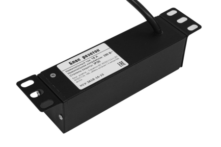 Фото Блок розеток HIDEN однофазный вертикальный 3 розетки C13, 1 розетка C19, 16A, кабель питания 1,5м без вилки